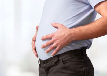 Dieta contro il meteorismo e pancia gonfia: cosa mangiare e cosa evitare