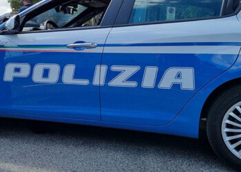 Armati di coltelli e mazze tentano rapina in tabaccheria