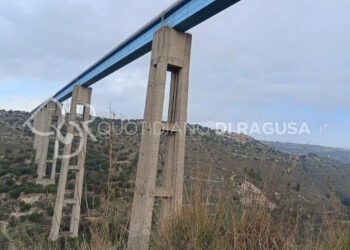 Ragusa, cadavere di un uomo trovato sotto il ponte Costanzo