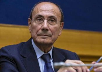 Inchiesta Procura Palermo, Schifani revoca assessori Dc