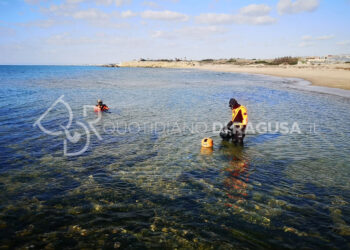 Disperso nel mare di Punta Braccetto da domenica: si cerca ancora il corpo FOTO