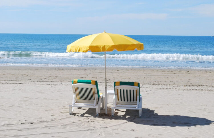 Caldo record in Sicilia con oltre 25 gradi: tutti al mare