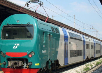 Ferrovia Ragusa-Catania e collegamento aeroporti, M5s sostiene costituendo comitato