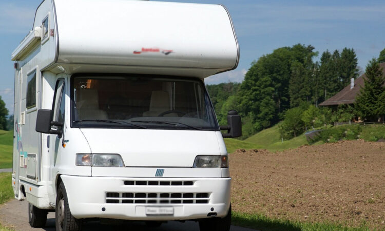 Marina di Ragusa: "AAA area camper cercasi”