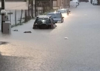 Maltempo e allagamenti, bomba d'acqua a Castelvetrano: scuole chiuse