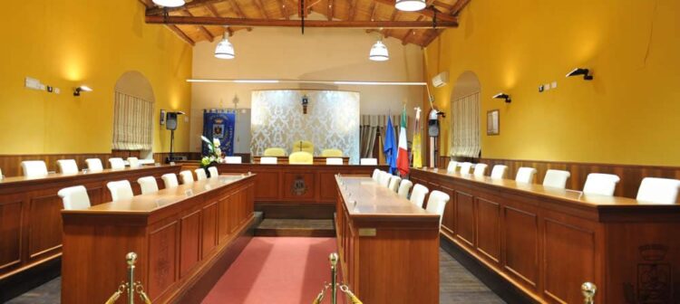 Consiglio comunale approva odg su rischio chiusura medicina Vittoria