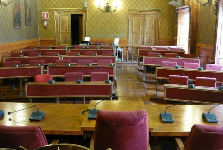 Ragusa, Caruso (e la Dc di Abbate) mettono in difficoltà la maggioranza di Cassì