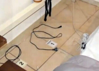 Bimbo di 5 anni preso a frustate: fermate madre e zia