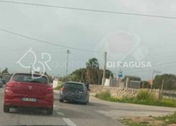 Incidente sulla Ragusa-Marina di Ragusa: scontro auto in contrada Cerasella