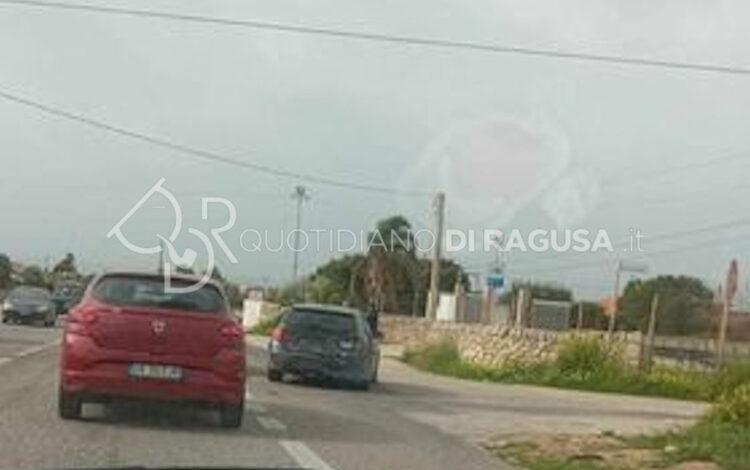 Incidente sulla Ragusa-Marina di Ragusa: scontro auto in contrada Cerasella