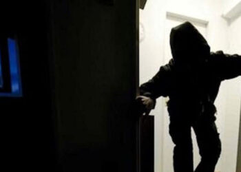 Sventato furto in villa a Modica Sorda: ladri in fuga grazie all'allarme