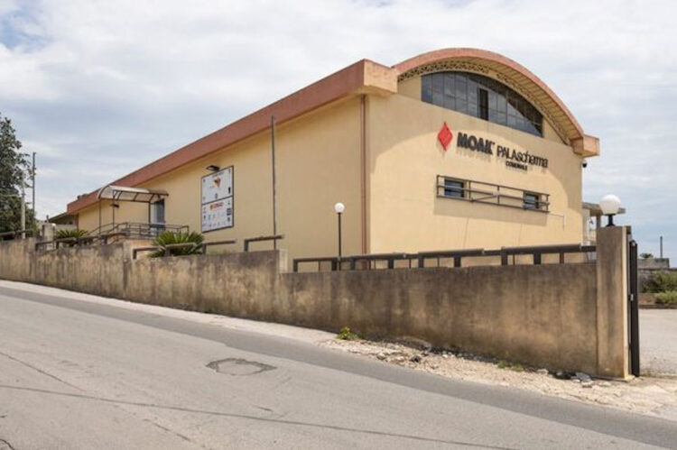 Modica, consegna dei lavori al Palascherma