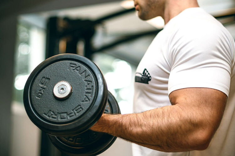 Dieta per aumentare massa muscolare: menù