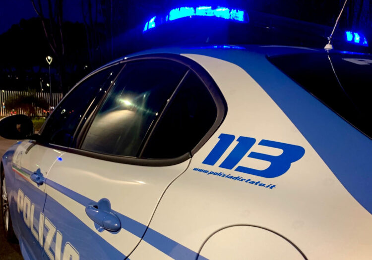 Caltanissetta, ruba nella notte il registratore di cassa di un panificio: arrestato
