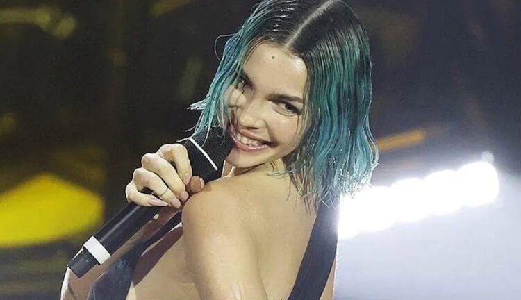 La moda dei capelli colorati nel 2024: ispirazione Sanremo