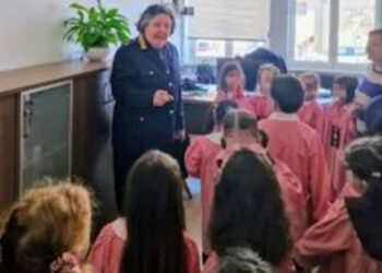 Ragusa, i bambini del plesso Munari in visita al Comando di Polizia Locale