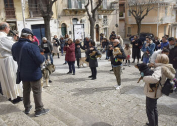Ragusa oggi l'adorazione eucaristica