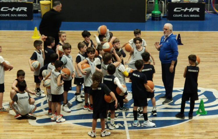 Maurizio Cremonini e Roberta Regis ospiti della Virtus Ragusa