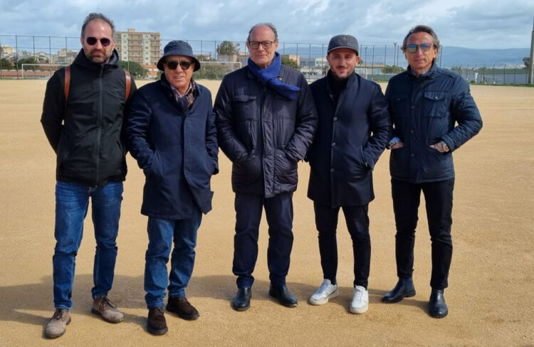 Vittoria, inerbimento del campo di calcio Emaia