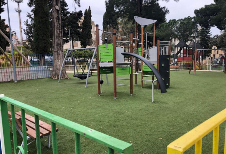 Comiso, bambina di 16 mesi trova e ingoia hashish: salva per miracolo