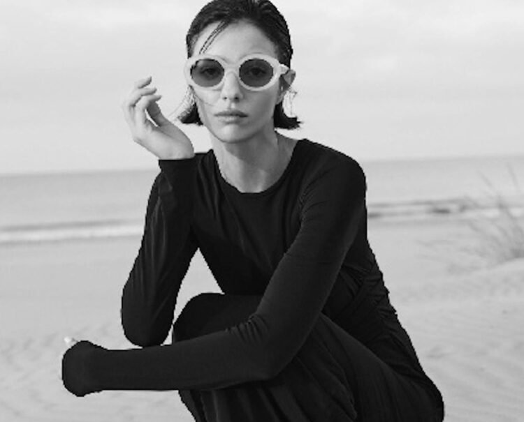 Emporio Armani scegli la spiaggia di Sampieri per la collezione Moda 2024