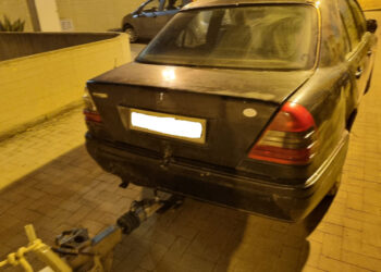 Da Ispica, abbandonavano rifiuti pericolosi a Modica