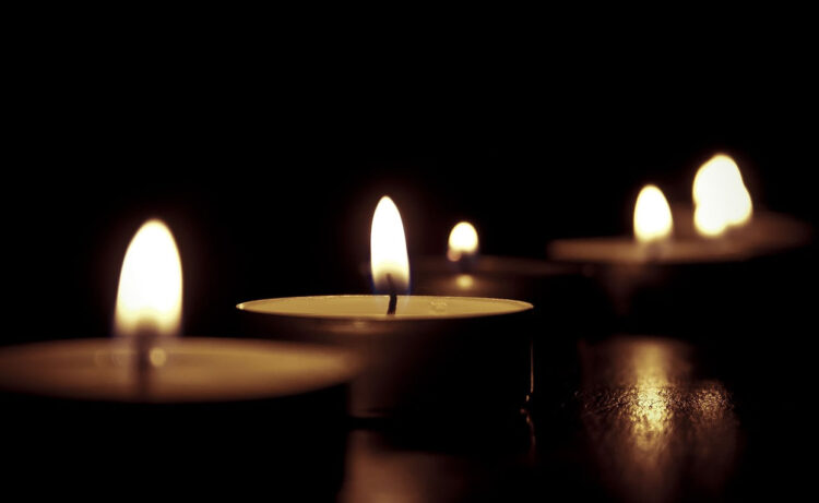 Modica, uomo trovato morto in casa: tragedia della solitudine