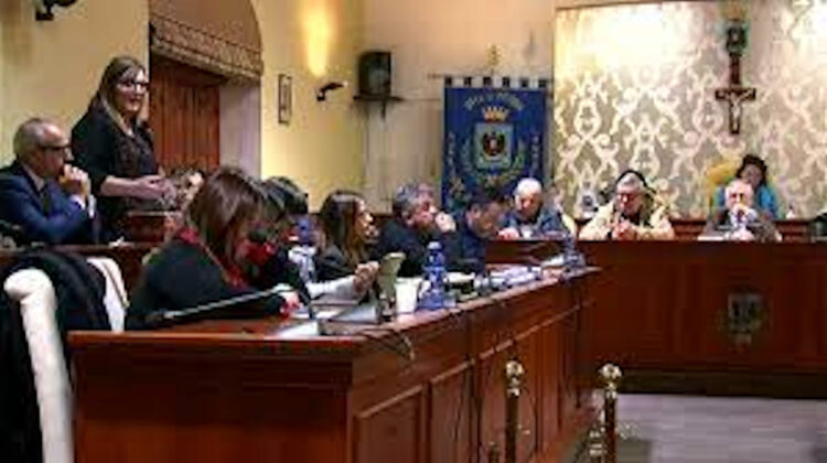 No alle modifiche del regolamento del Consiglio comunale di Vittoria
