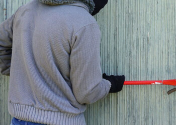 Tentato furto in uno stabilimento balneare a Santa Maria del Focallo: presi