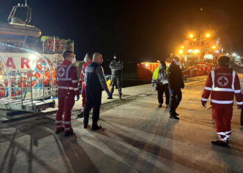 Sbarcati a Pozzallo 27 migranti soccorsi dalla guardia costiera e altri 114 della Ong Mare Ionio