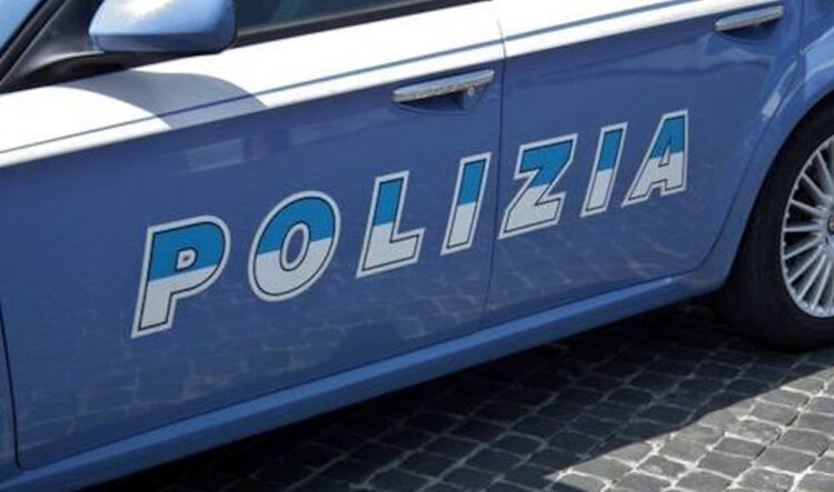 Modica, divieto di avvicinamento per un 38enne