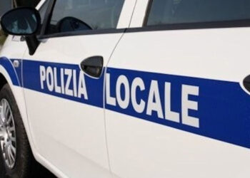 Sequestro preventivo di uno stabilimento balneare abusivo a Passo Marinaro