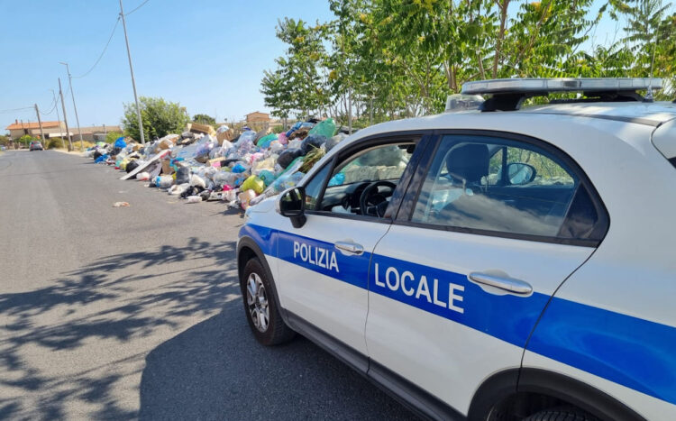 Abbandono rifiuti a Modica: 2 denunce