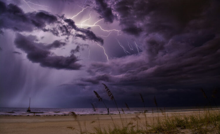 Meteo in Sicilia, allerta meteo per piogge e temporali