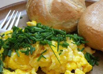 Dieta chetogenica: sgonfia la pancia con un menù giorno per giorno