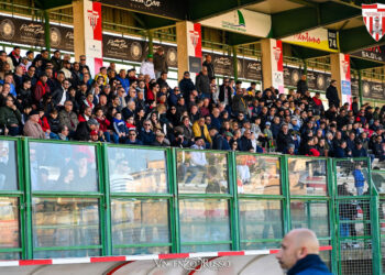 Giornata Biancorossa per la partita Vittoria-Avola