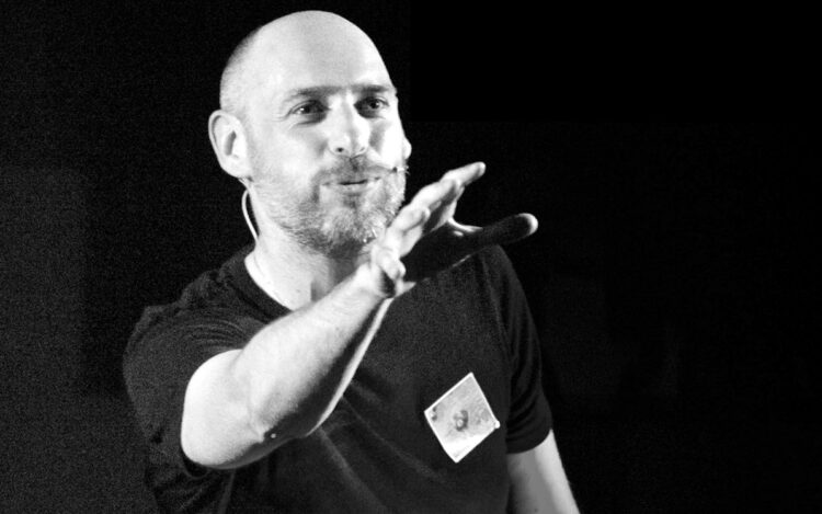 Ragusa oggi in scena Claudio Tomaello