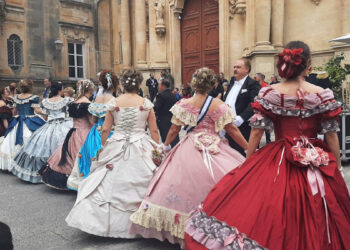 Danze dell'800 a Ragusa Ibla: oggi e domenica