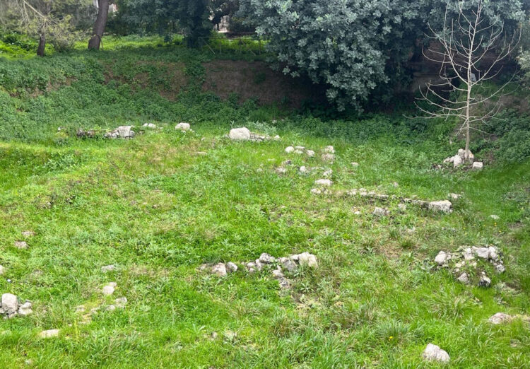 Sito archeologico di Ragusa Ibla come un campo da pascolo
