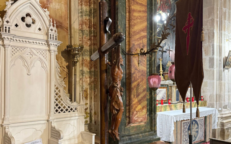 Ragusa oggi la messa del venerdì