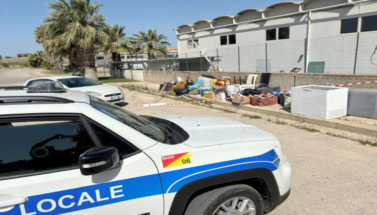 Scicli, denunciato l’autore dell’abbandono di 35 metri cubi di rifiuti