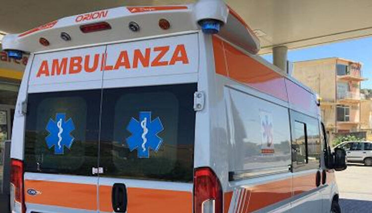 Vittoria, tentato omicidio a Scoglitti: sparatoria davanti a una donna