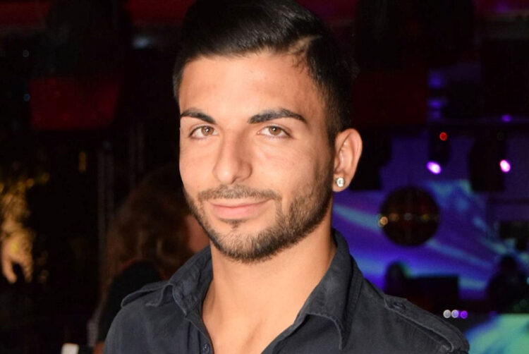 Antonio Pistone muore a 31 anni schiacciato dalla porta dell'ascensore