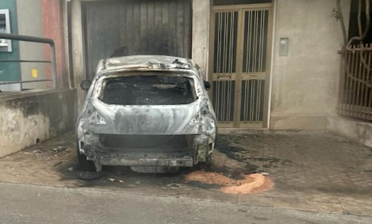 A Ispica la "Marcia delle lenzuola bianche" contro atto malavitoso