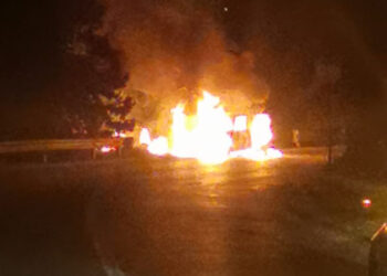 Auto a fuoco a Chiaramonte Gulfi