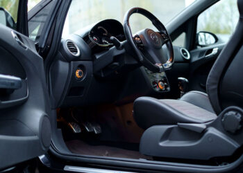 Incentivi auto 2024, bonus fino a 13.500 euro: con o senza rottamazione