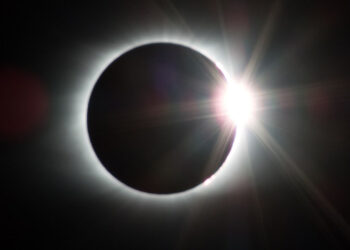 Eclissi totale di Sole ad aprile: evento spettacolare