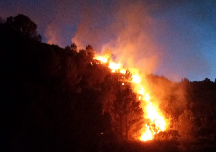 Incendio a Monterosso Almo