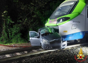 Travolta e uccisa da un treno al passaggio a livello: chi era Luisa Astori