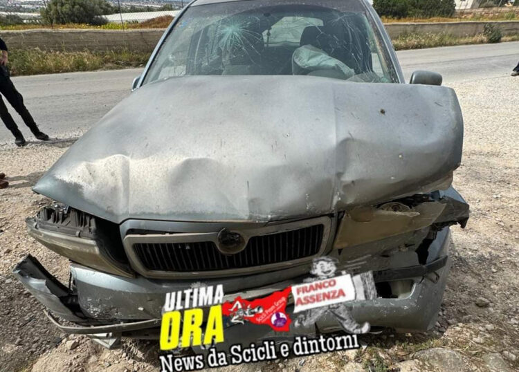 Incidente sulla Scicli-Arizza: scontro tra auto